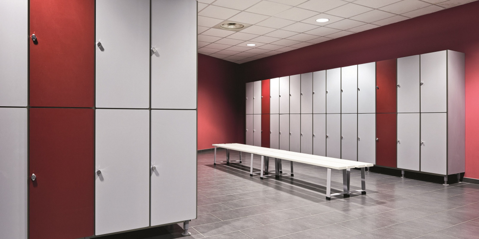 更衣室 Changing rooms changing rooms